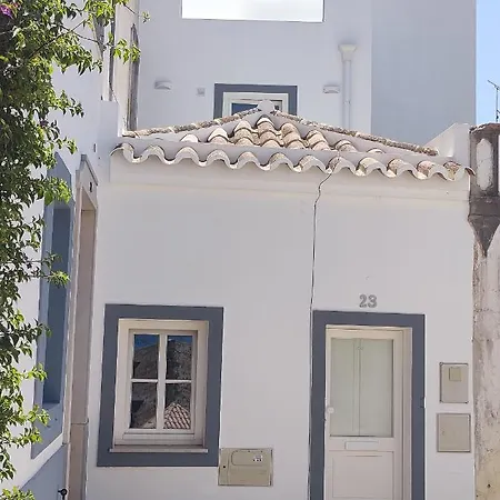 Dom wakacyjny Casa Da Torre - A Gema Escondida Da *