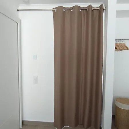 Casa Da Torre - A Gema Escondida Da *